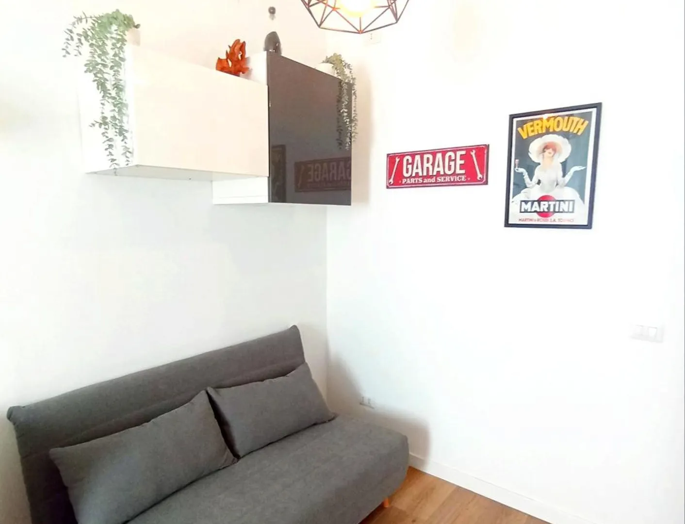 First Home Milan 0*,  Italy